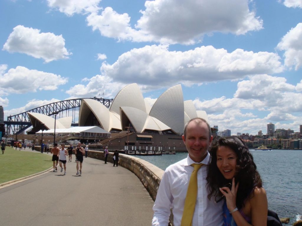 Helen和丈夫Gary在悉尼
