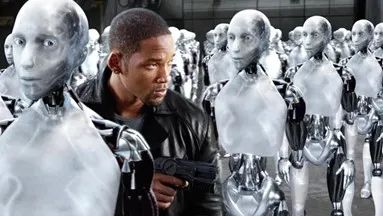 机械公敌剧照：男主角在制造工厂寻找疑似反叛人类的机器人