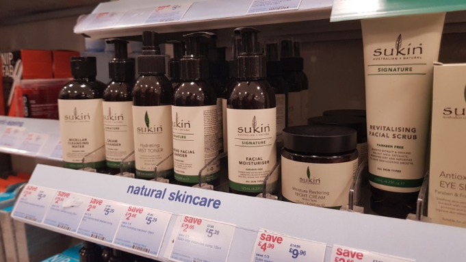 2018年，Sukin进入超市、药妆店渠道